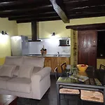 Casa Carballeira * Villarfernando