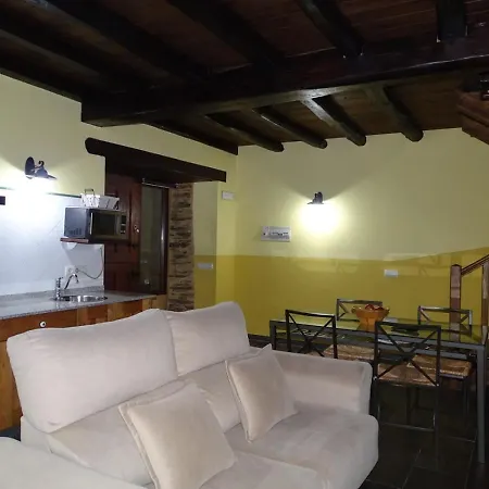 Casa Carballeira Апартаменты *